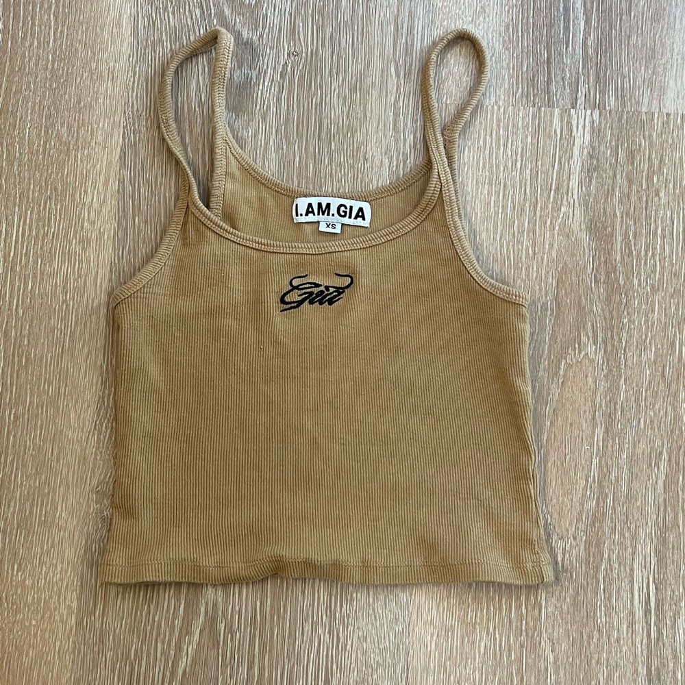 Iamgia nude tank top